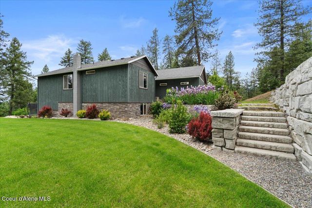 11243 W Hidden Valley RD, Rathdrum, ID 83858