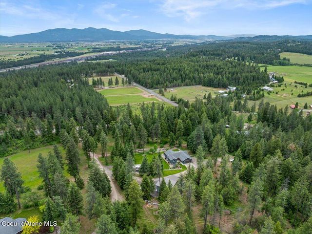 11243 W Hidden Valley RD, Rathdrum, ID 83858