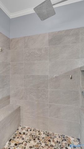 1700 Creek Bend Circle, Huntsville, AL 35802