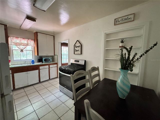 1119 NW 25TH AVENUE, Gainesville, FL 32609
