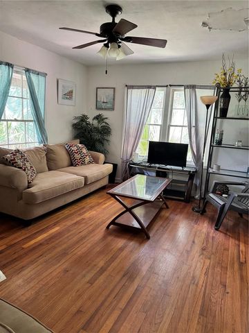 1119 NW 25TH AVENUE, Gainesville, FL 32609