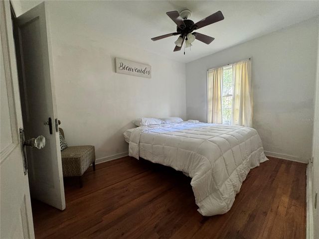 1119 NW 25TH AVENUE, Gainesville, FL 32609