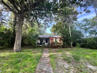1119 NW 25TH AVENUE, Gainesville, FL 32609