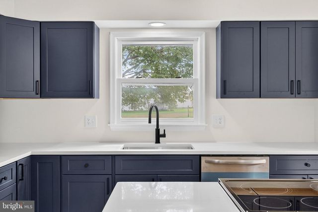 109 COLUMBIA CIR, Stephens City, VA 22655