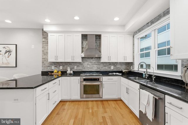 335 L ST SE, Washington, DC 20003