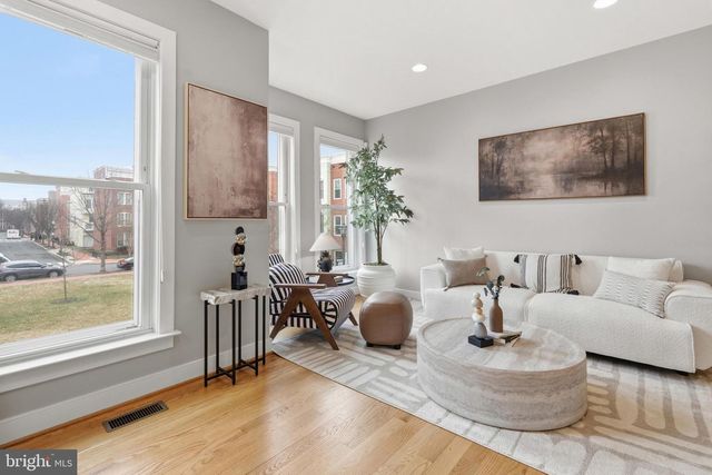 335 L ST SE, Washington, DC 20003