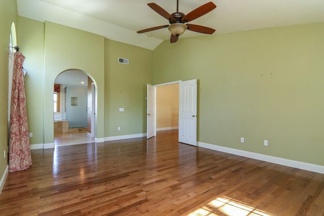 11939 Old Eureka Way, Gold River, CA 95670