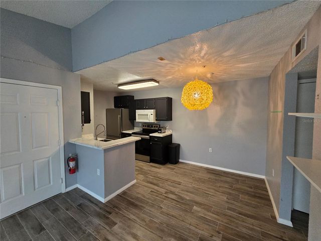 5267 IMAGES CIRCLE 303, Kissimmee, FL 34746