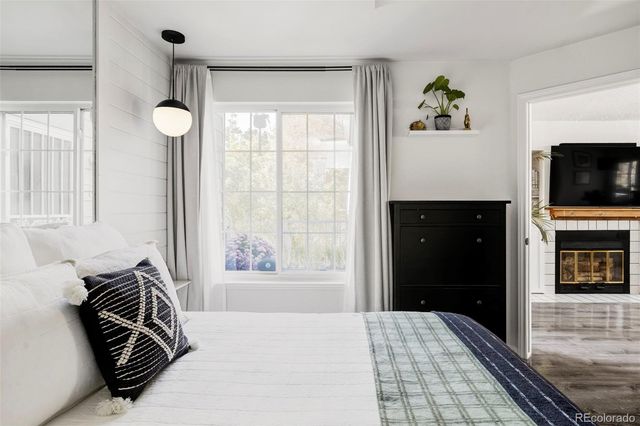 888 S Reed Court B, Lakewood, CO 80226