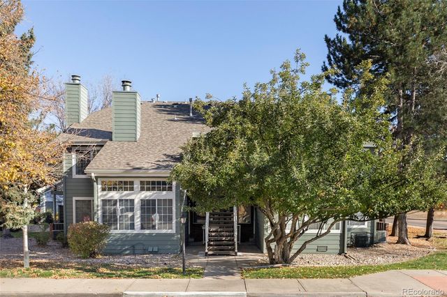 888 S Reed Court B, Lakewood, CO 80226