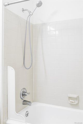 888 S Reed Court B, Lakewood, CO 80226