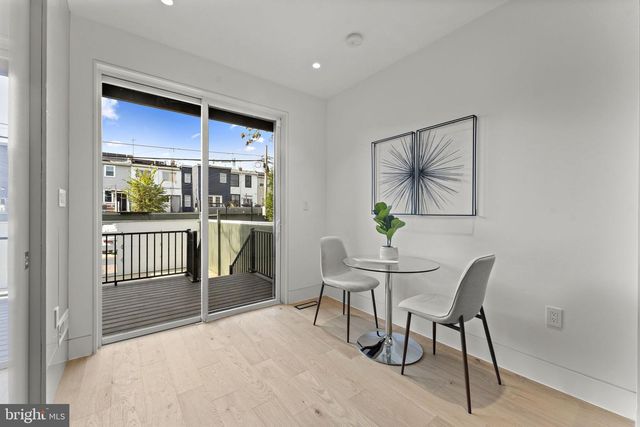 1016 5TH ST NE, Washington, DC 20002