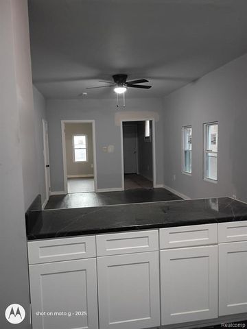 3520 Cadillac Boulevard, Detroit, MI 48214