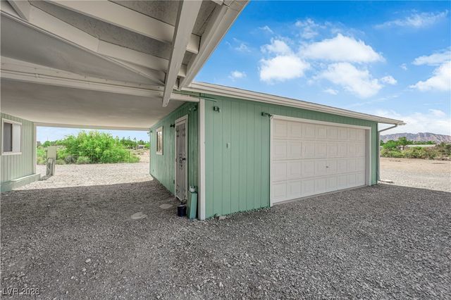 5550 Vicki Ann Road, Pahrump, NV 89048