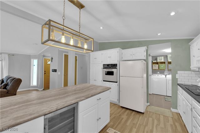 5550 Vicki Ann Road, Pahrump, NV 89048