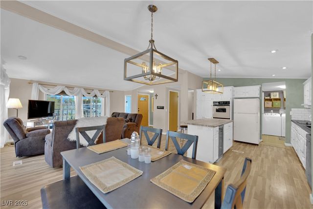 5550 Vicki Ann Road, Pahrump, NV 89048