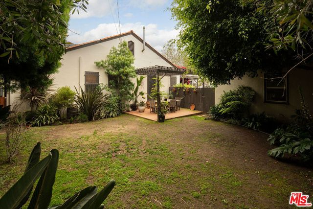 127 N Gower Street, Los Angeles, CA 90004