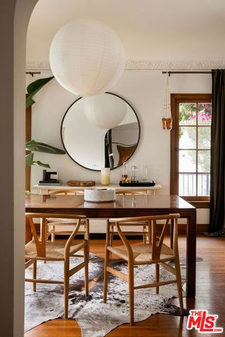 127 N Gower Street, Los Angeles, CA 90004