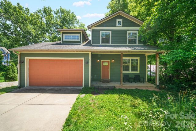 7 Apple Lane, Asheville, NC 28804