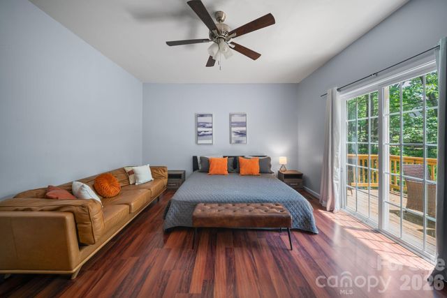 7 Apple Lane, Asheville, NC 28804