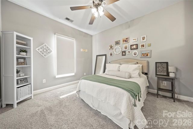 775 Garden District Drive 5106, Charlotte, NC 28202