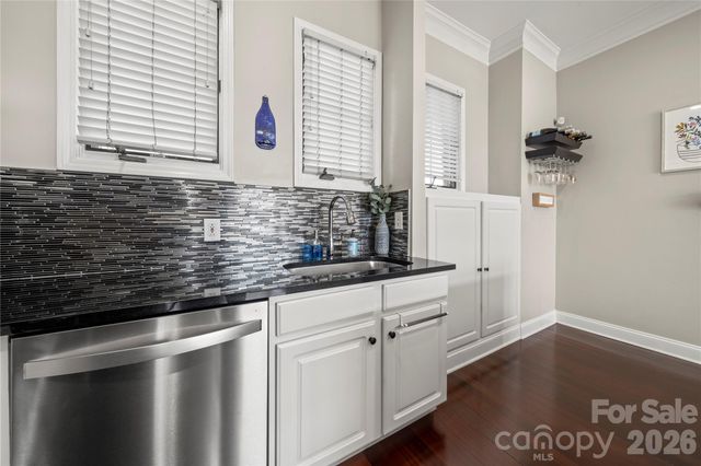 775 Garden District Drive 5106, Charlotte, NC 28202