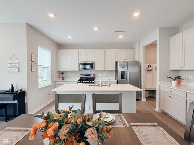 1937 Rowena Lane, Westfield, IN 46074