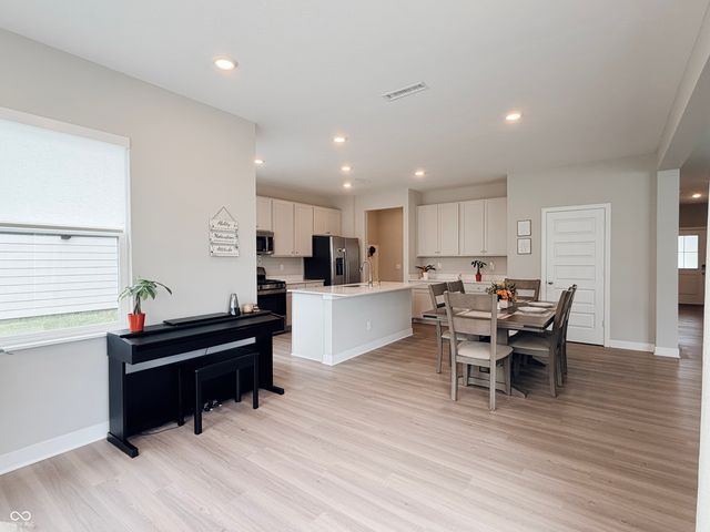 1937 Rowena Lane, Westfield, IN 46074