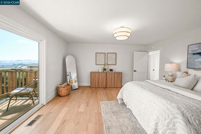 37 Corte Pinon, Moraga, CA 94556
