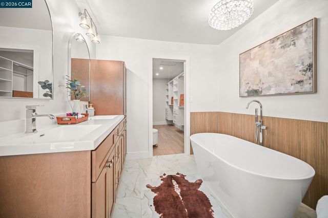 37 Corte Pinon, Moraga, CA 94556