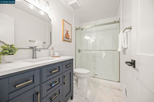 37 Corte Pinon, Moraga, CA 94556