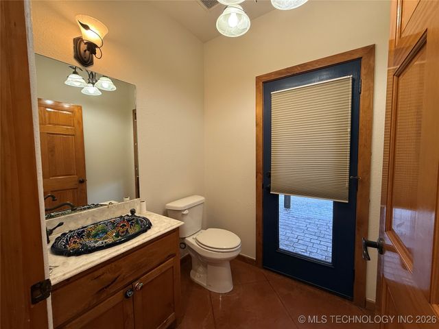 1001 N 64th Street West, Muskogee, OK 74401