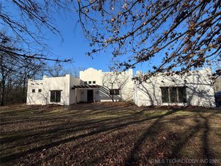 1001 N 64th Street West, Muskogee, OK 74401