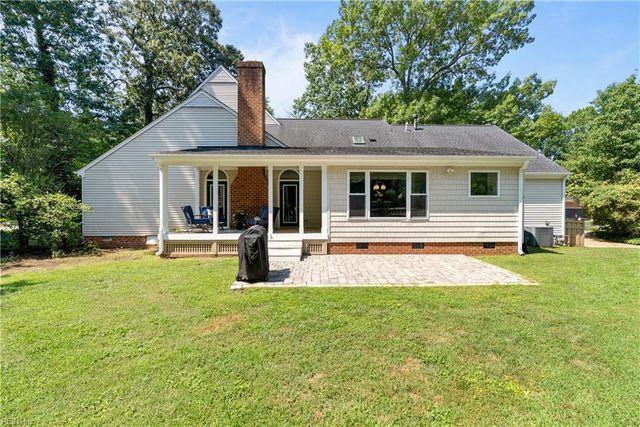 100 Kiskiac TURN, Yorktown, VA 23693