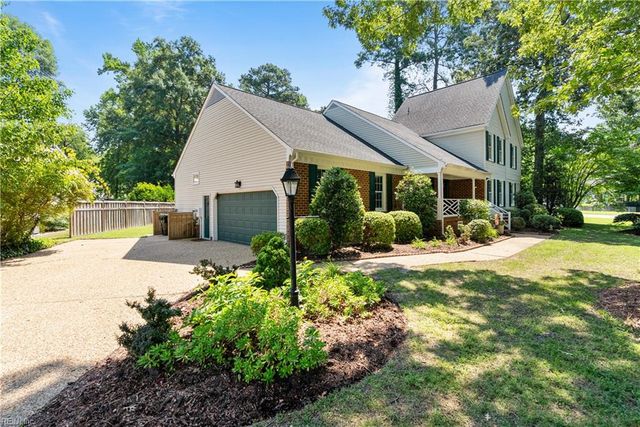 100 Kiskiac TURN, Yorktown, VA 23693