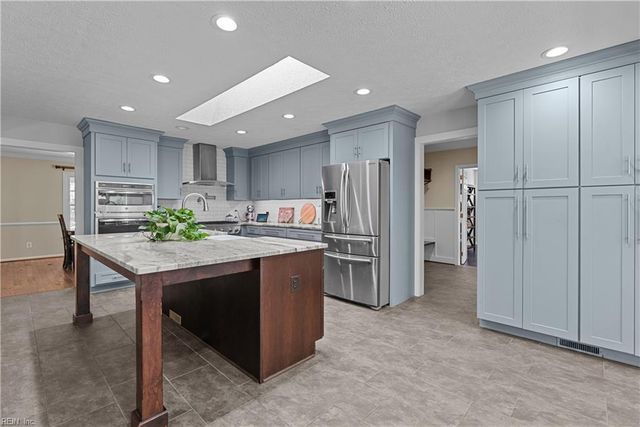 100 Kiskiac TURN, Yorktown, VA 23693