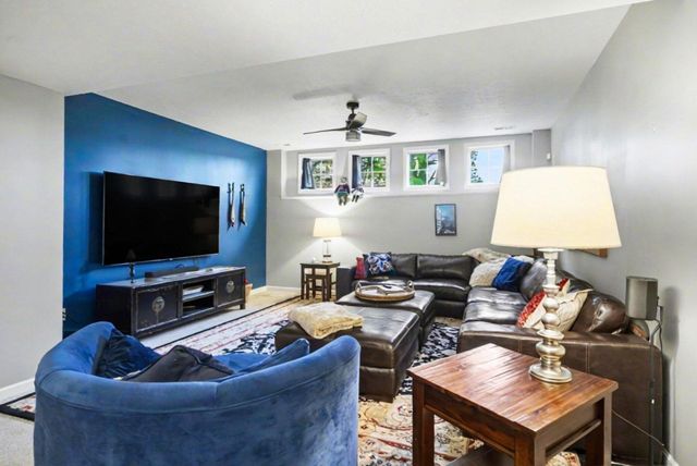 2325 Portage Road, Bertrand Twp, MI 49120