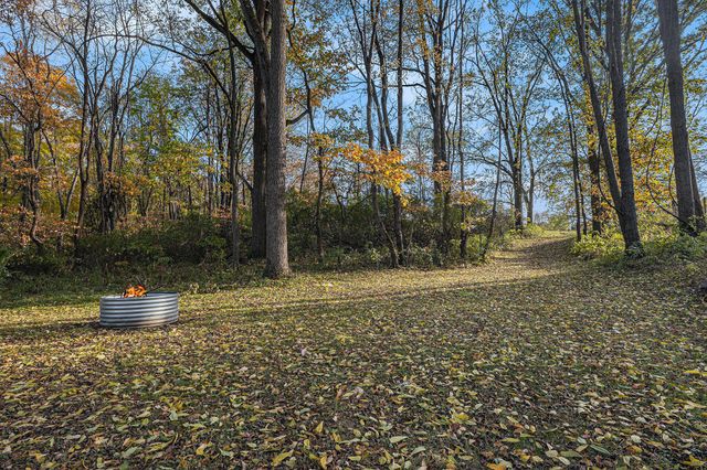 2325 Portage Road, Bertrand Twp, MI 49120