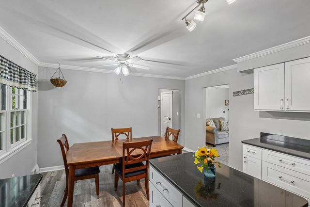 320 Frazier Dr, Neshannock Twp, PA 16105