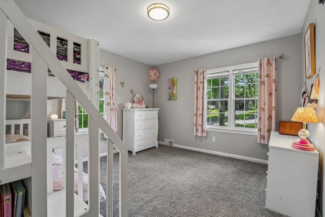 320 Frazier Dr, Neshannock Twp, PA 16105