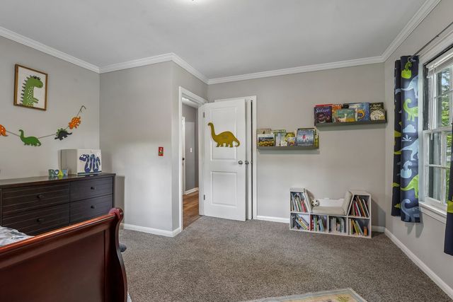 320 Frazier Dr, Neshannock Twp, PA 16105
