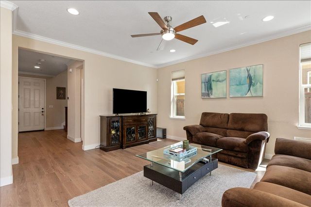 8400 Brooklyn Rd, Sacramento, CA 95829