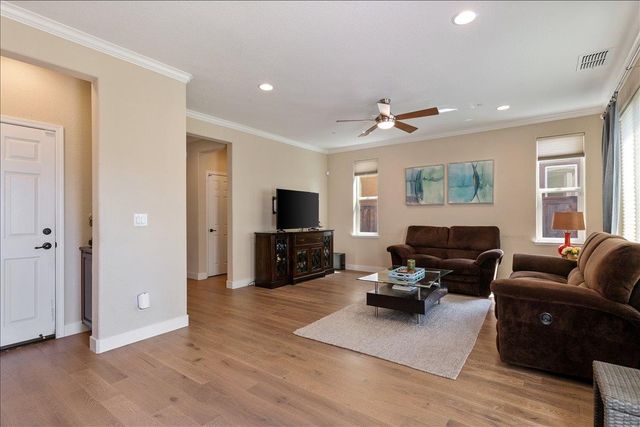 8400 Brooklyn Rd, Sacramento, CA 95829