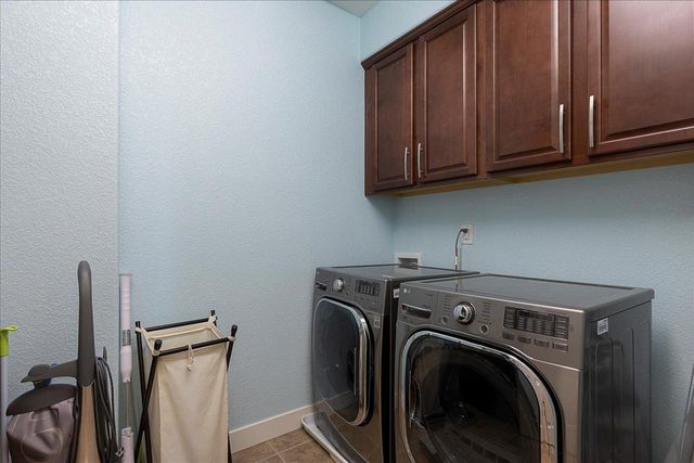 8400 Brooklyn Rd, Sacramento, CA 95829