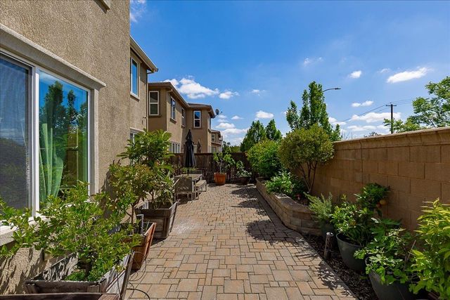 8400 Brooklyn Rd, Sacramento, CA 95829