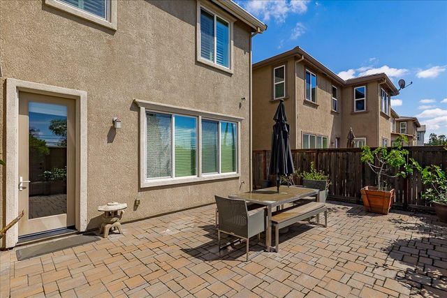 8400 Brooklyn Rd, Sacramento, CA 95829