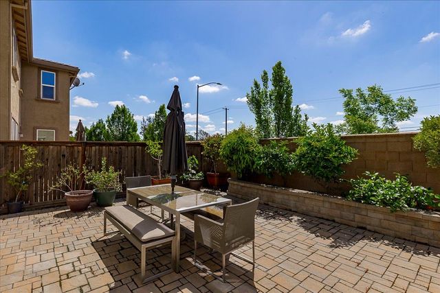 8400 Brooklyn Rd, Sacramento, CA 95829