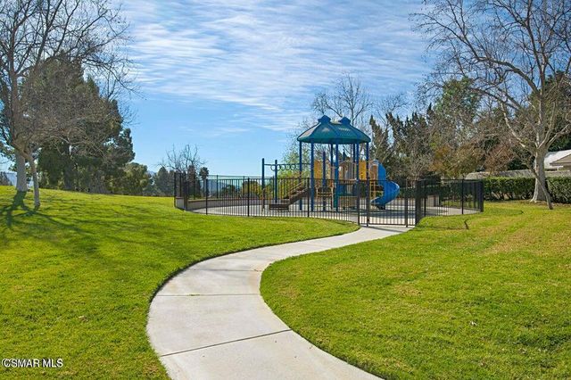 2414 Rikkard Drive, Thousand Oaks, CA 91362
