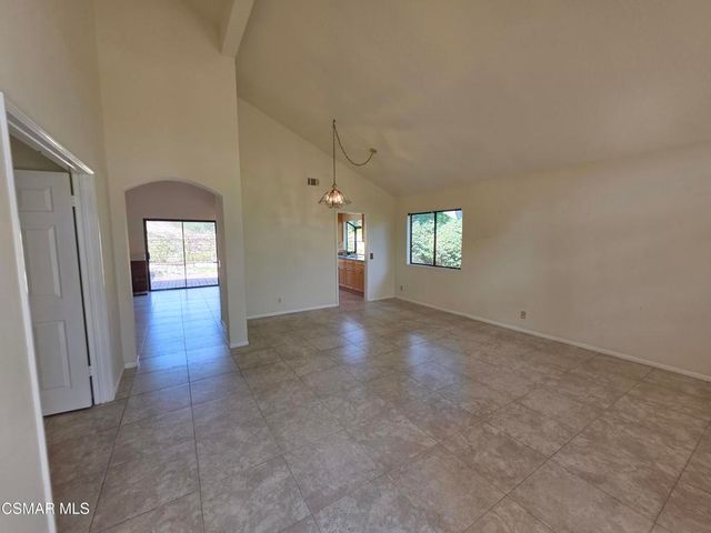 2414 Rikkard Drive, Thousand Oaks, CA 91362
