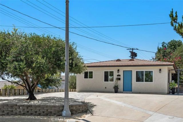 3713 Don Benito Ct, Pasadena, CA 91107